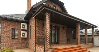 Строительство домов из кирпича с мансардой в Благовещенске | от 3652 рублей